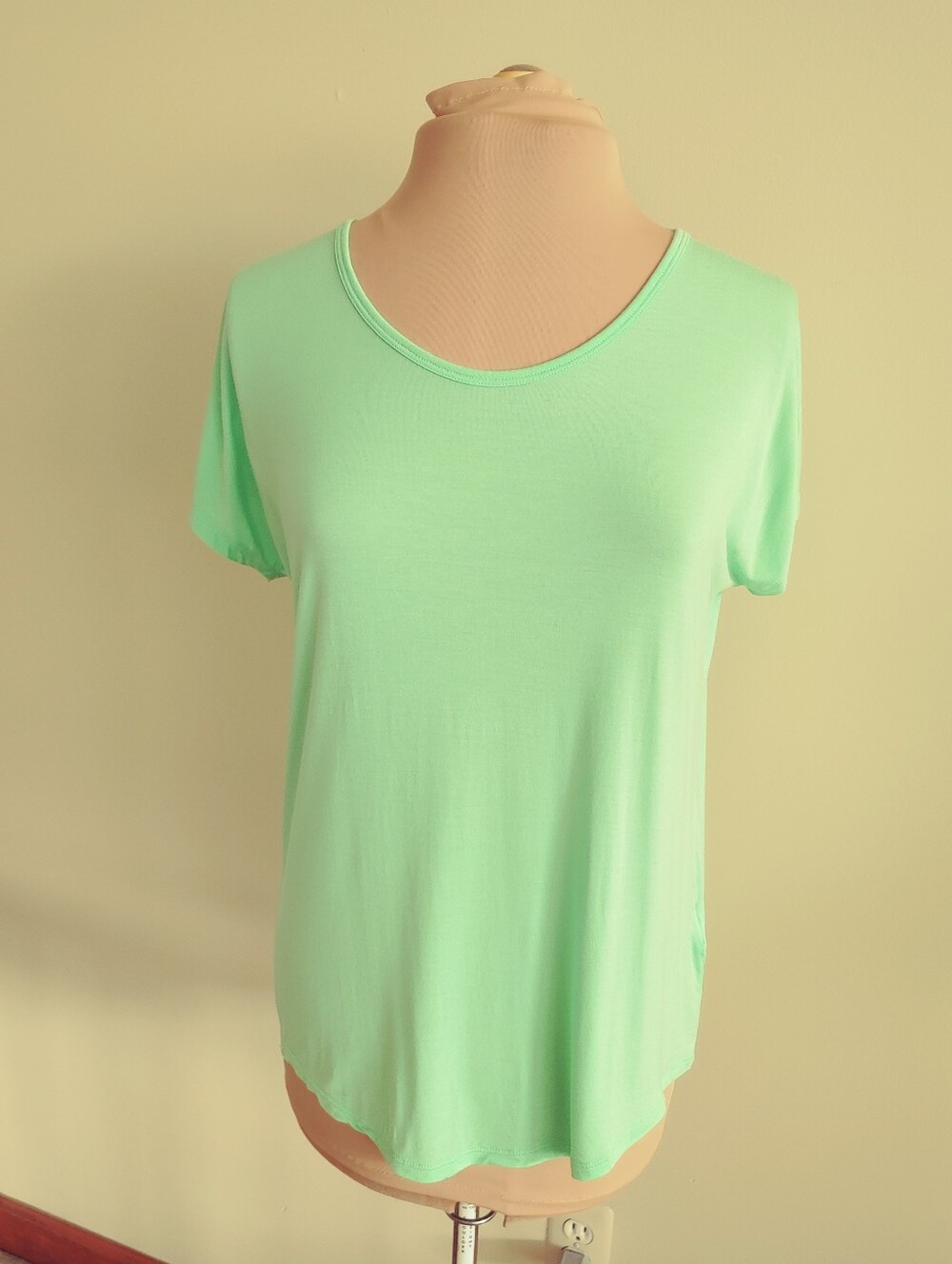 EUC Lands’ End Tee Tunic Small Light Green Short Sleeve